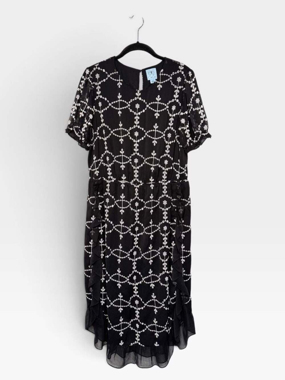 CeCe Black And White Embroidered Ruffle Half Sleeve Dress SZ 12